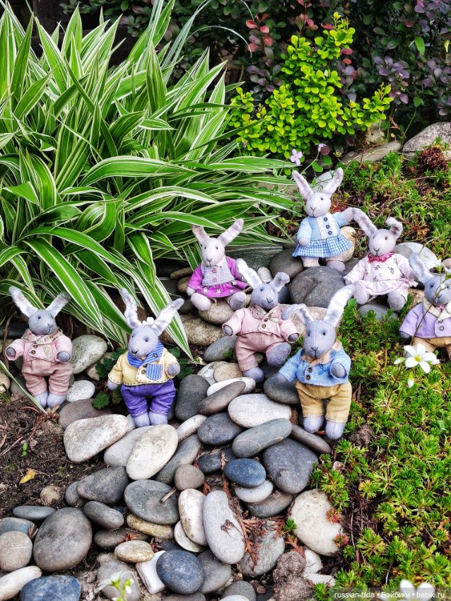 Ладошечные зайчики-талисманчики