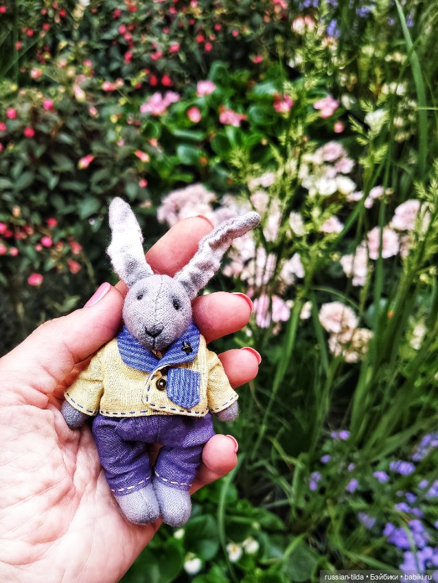 Ладошечные зайчики-талисманчики