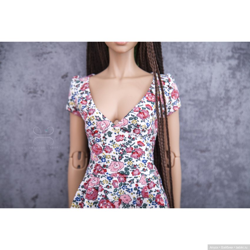 Цветочные платья и много фото на природе