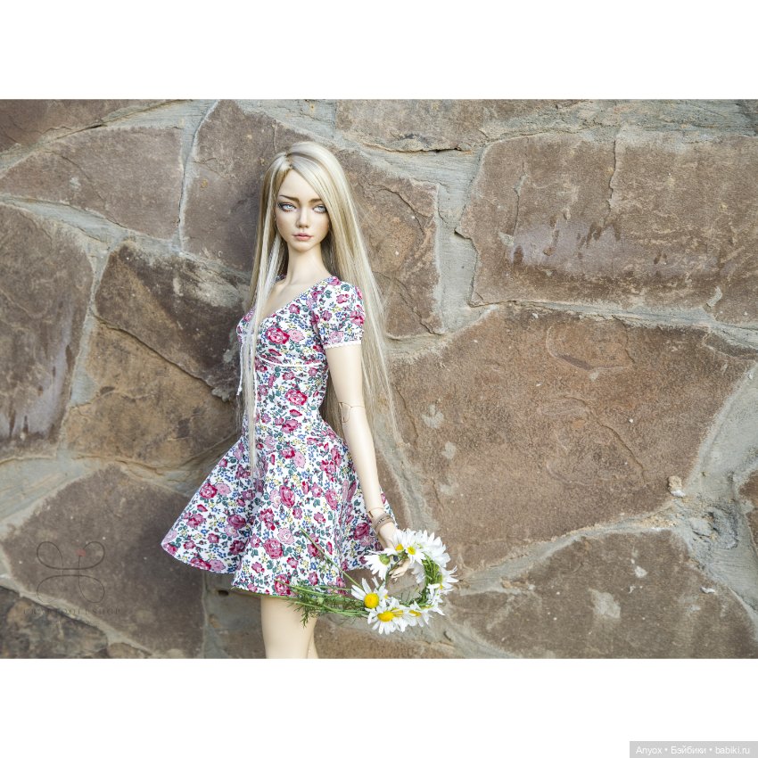 Цветочные платья и много фото на природе