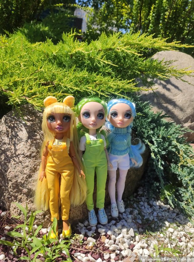 Прогулка у паровозов — Куклы Rainbow High (Рейнбоу Хай