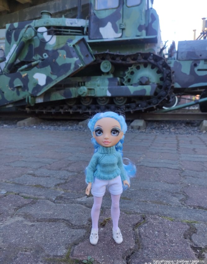 Прогулка у паровозов — Куклы Rainbow High (Рейнбоу Хай (фото 2)