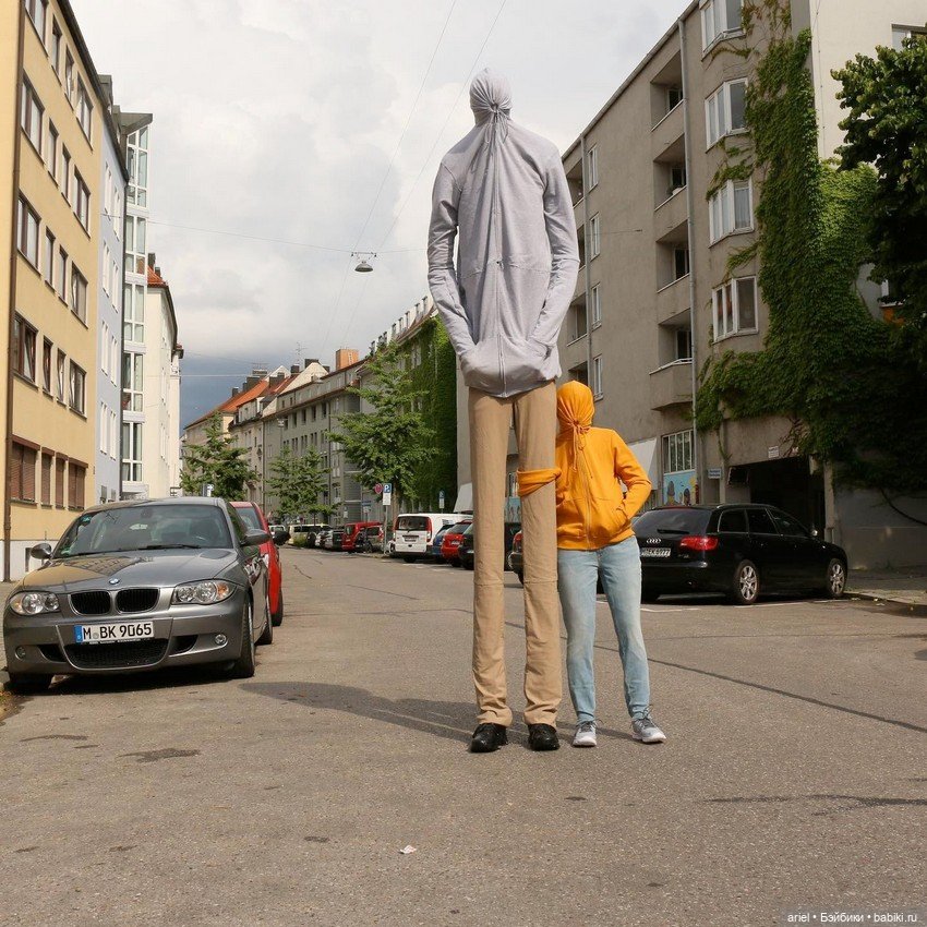 Причудливые инсталляции Марка Дженкинса (Mark Jenkins) (фото 4)