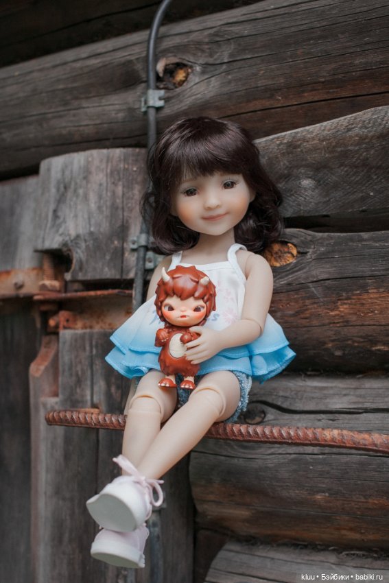 Ханна на даче — Куклы Ruby Red (Руби Ред) Fashion Friends: Siblies (фото 2)