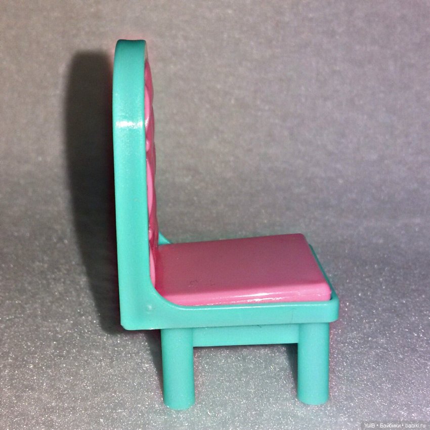 ...Много мебели — Интересные игрушки и фигурки (разное): редкие