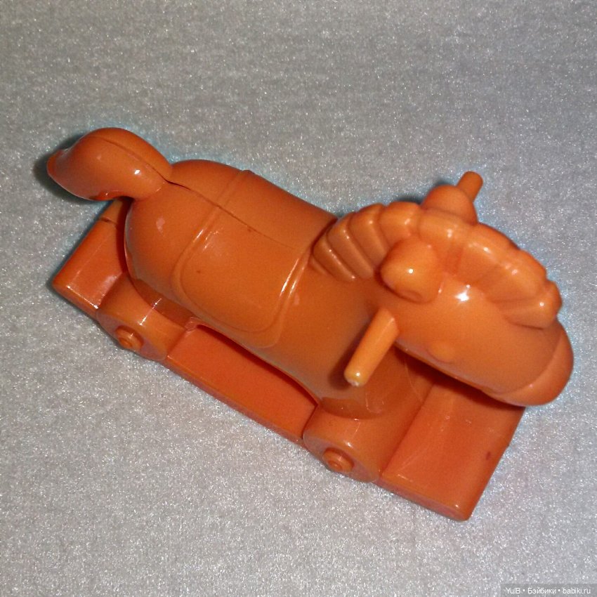 ...Много мебели — Интересные игрушки и фигурки (разное): редкие