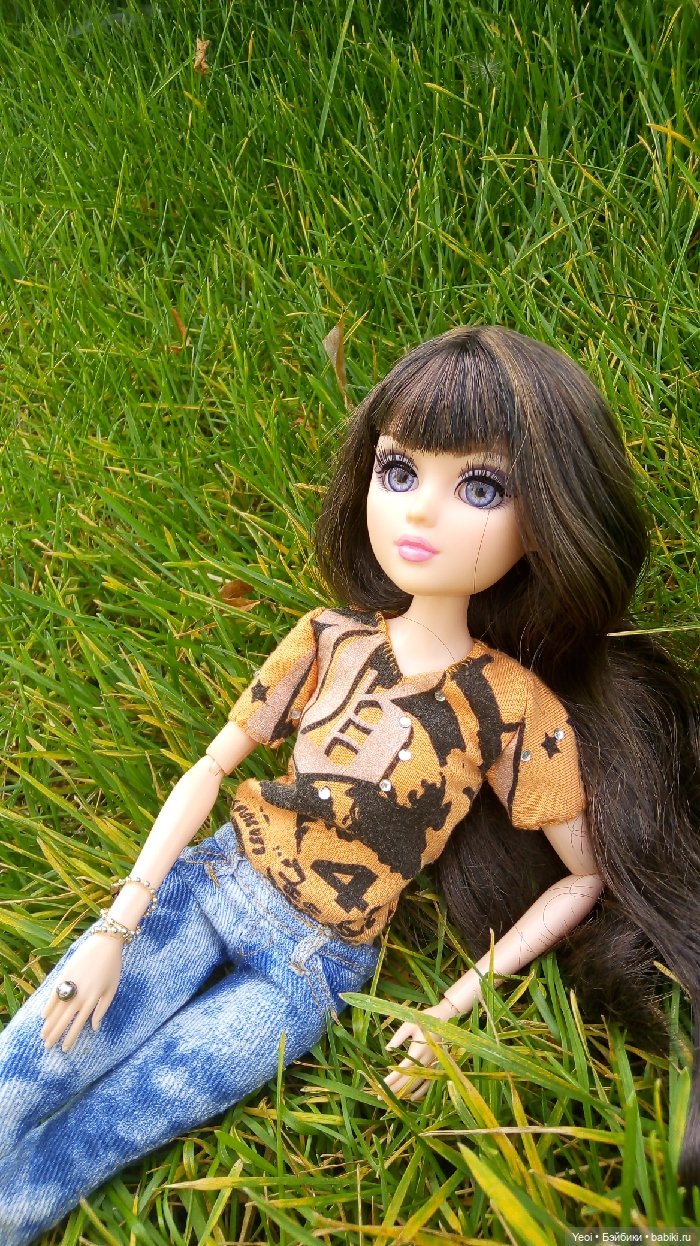 Тристен в парке. Мокси Тинз, Moxie Teens