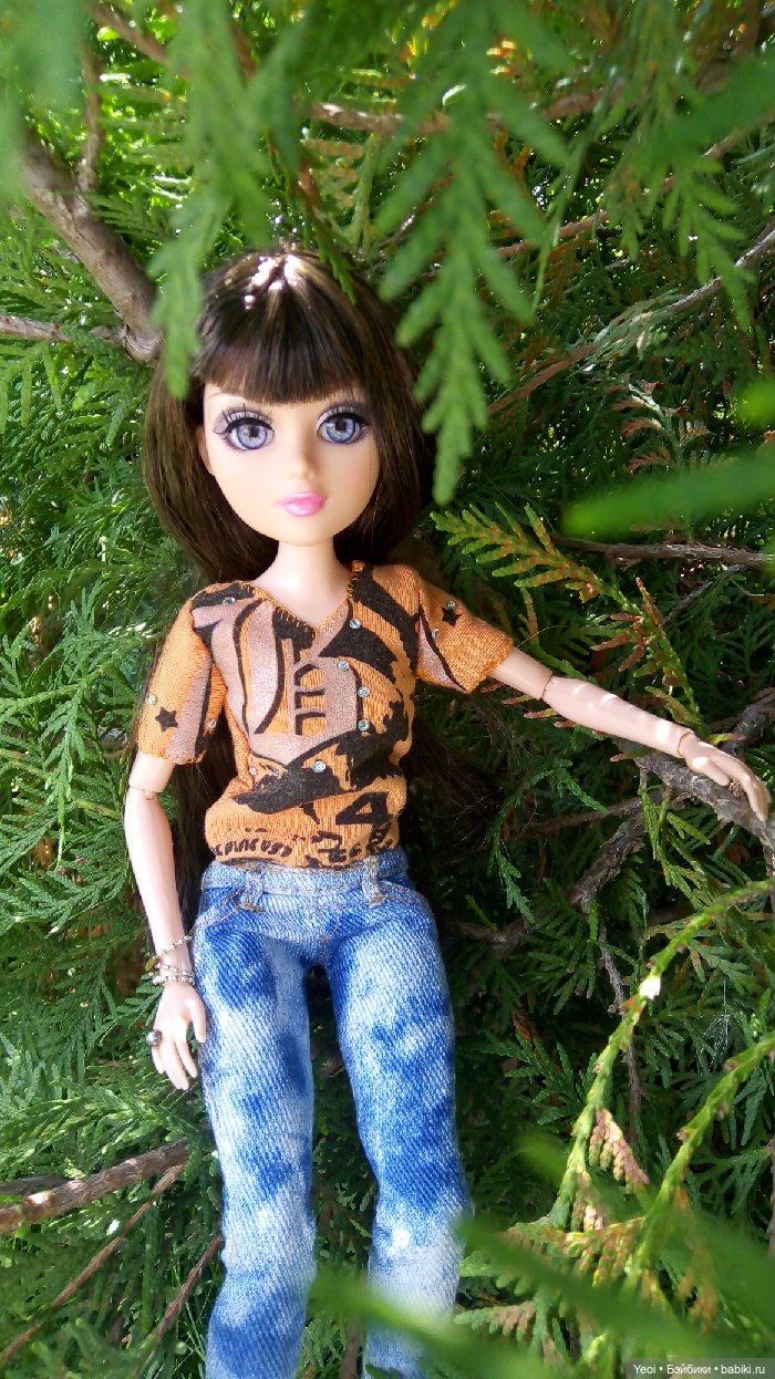 Тристен в парке. Мокси Тинз, Moxie Teens