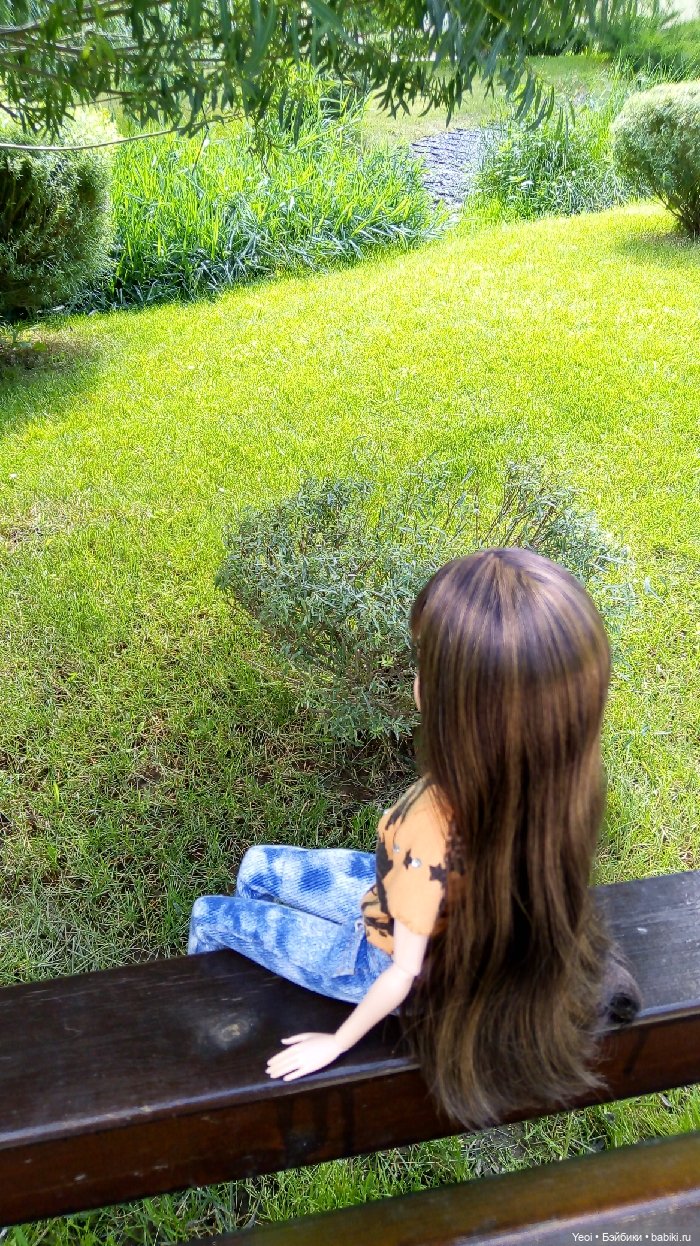 Тристен в парке. Мокси Тинз, Moxie Teens