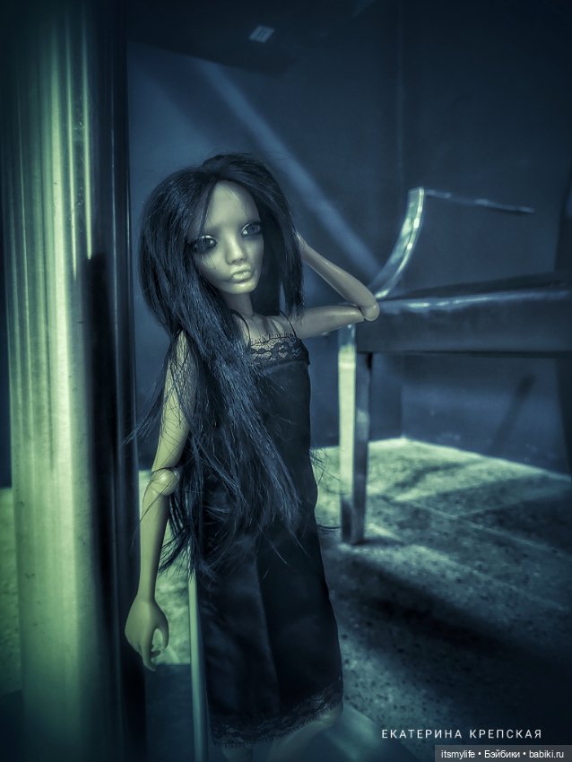 Брошено по ветру всё, чего хотела. Mooqla Мукла Вика