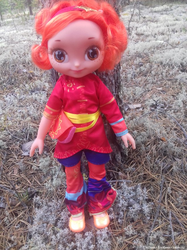 Алёнка в ботанической экспедиции (фото 5)