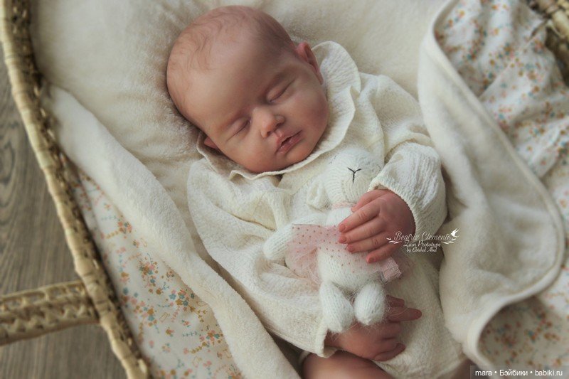 Zain скульптора Ebtehal Abul, автор прототипа Beatriz Clemente (фото 5)