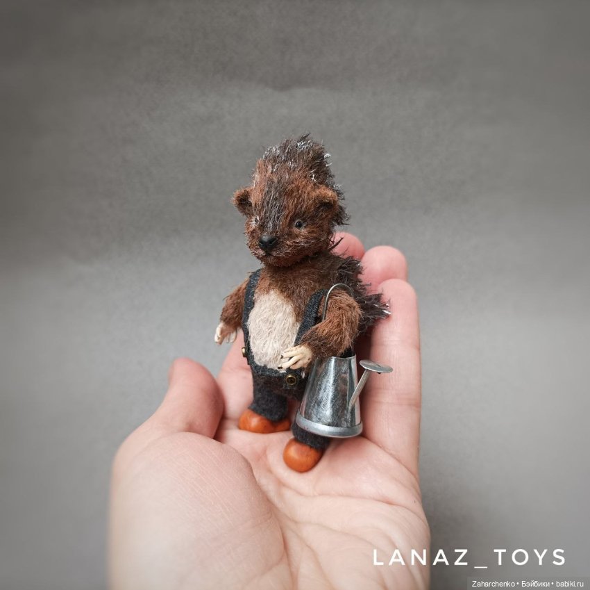 Вязанный ежик — Вязаные игрушки и амигуруми: крючком