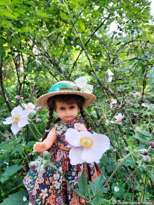 Гуляем по саду с хорошулькой ESочкой