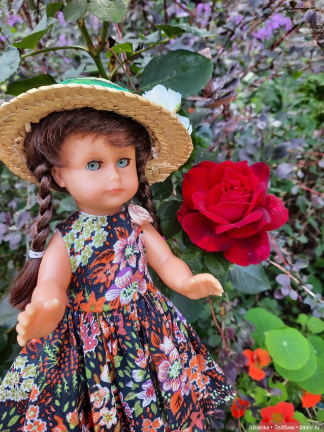 Гуляем по саду с хорошулькой ESочкой