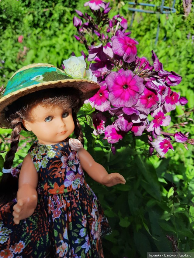 Гуляем по саду с хорошулькой ESочкой