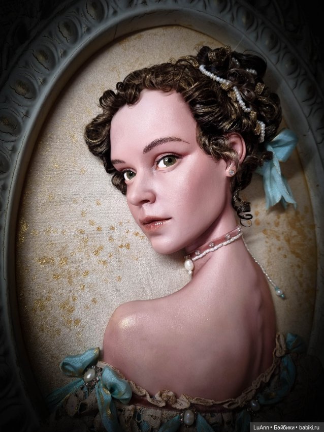 "Эмма" барельеф — Авторские куклы ручной работы: текстильные
