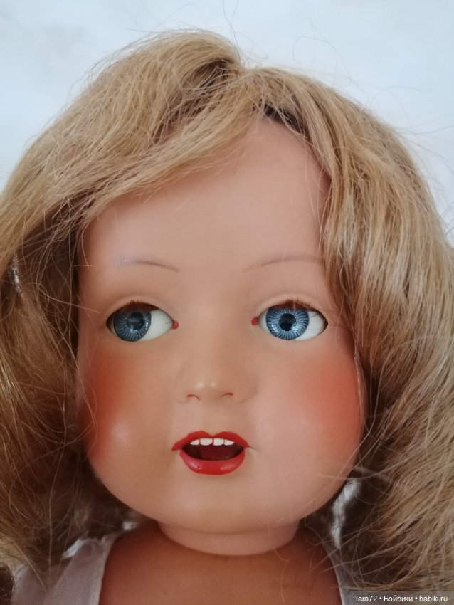 Кукла Nobel (SNF), Monique