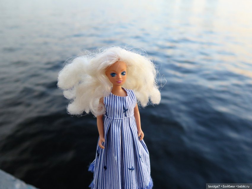 Starr Model Agency - модная Дюймовочка из начала 1990х