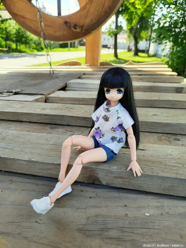 Солнечный день, гуляем с Тори