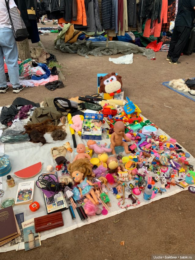 Поездка в Питер, блошиный рынок (фото 8)