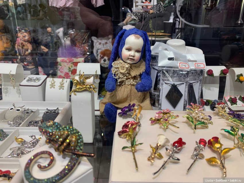 Поездка в Питер, блошиный рынок