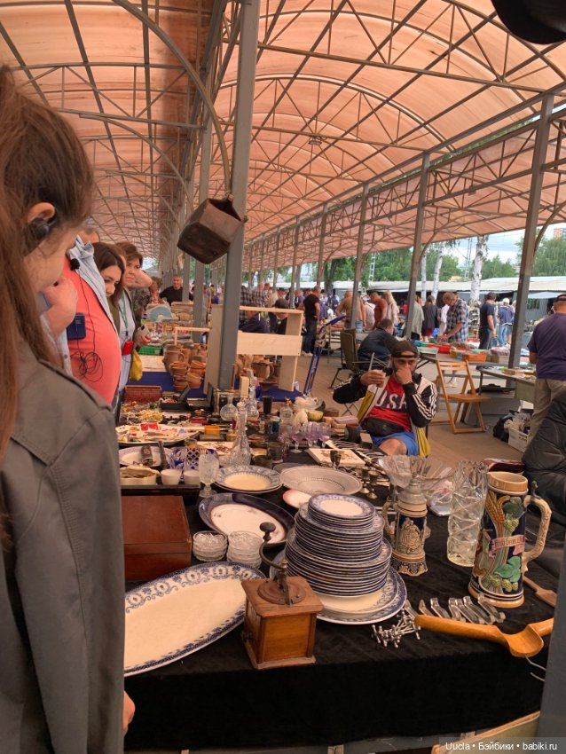 Поездка в Питер, блошиный рынок (фото 9)