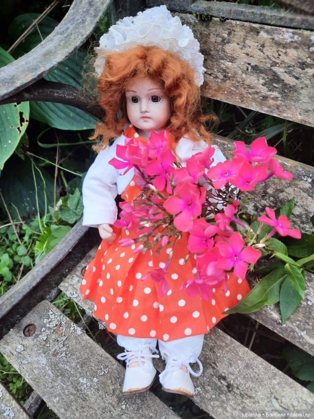 Next orange-red — Редкие антикварные куклы и реплики: воск (фото 5)
