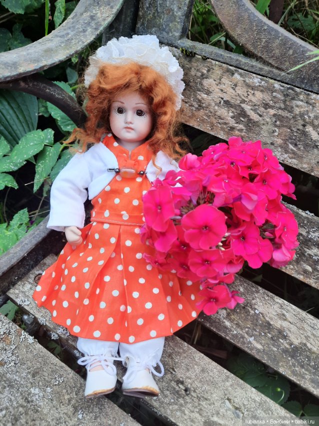 Next orange-red — Редкие антикварные куклы и реплики: воск (фото 9)