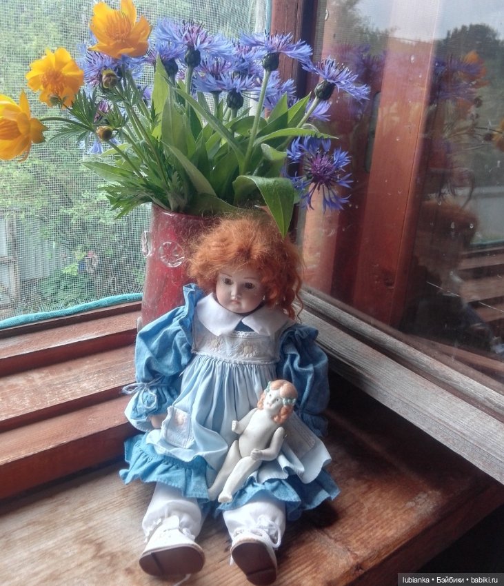 Next orange-red — Редкие антикварные куклы и реплики: воск