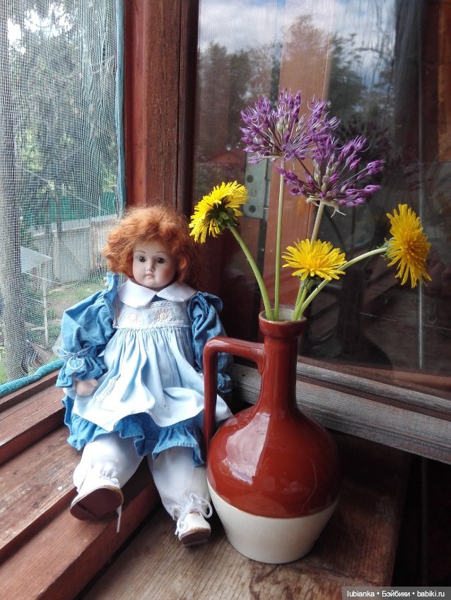 Next orange-red — Редкие антикварные куклы и реплики: воск