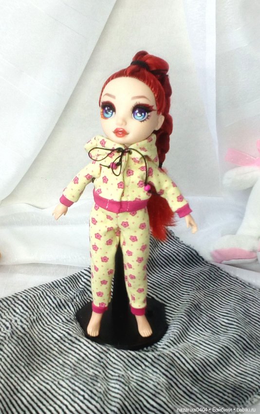 "ВЕЧЕРНЕЕ РАНДЕВУ" спортивный комплект для Рэйнбоу Хай (фото 9)