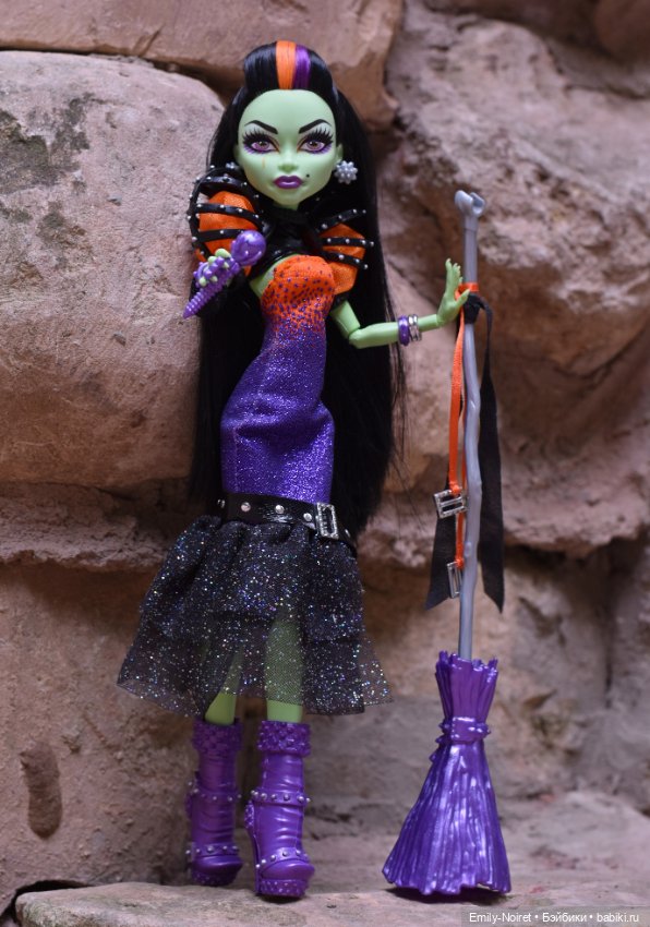 Каста Фирс — Куклы Monster High и Ever After High: G1 (фото 3)