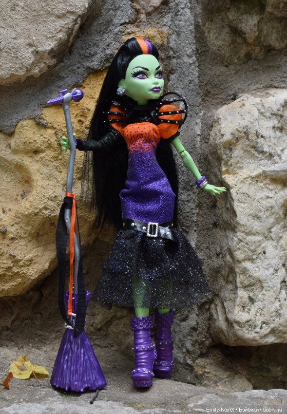 Каста Фирс — Куклы Monster High и Ever After High: G1