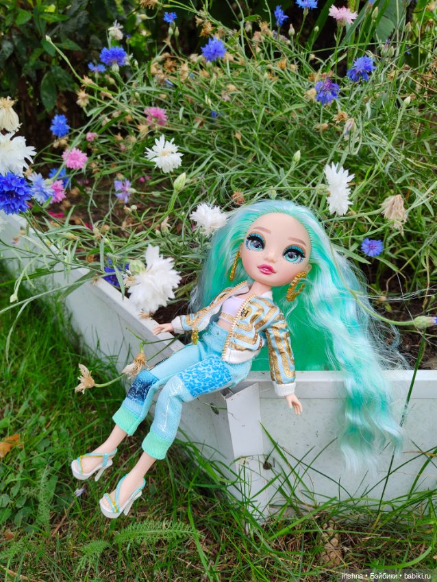 Дафна Минтон в саду — Игровые куклы разных производителей (Разное): редкие бренды (фото 4)