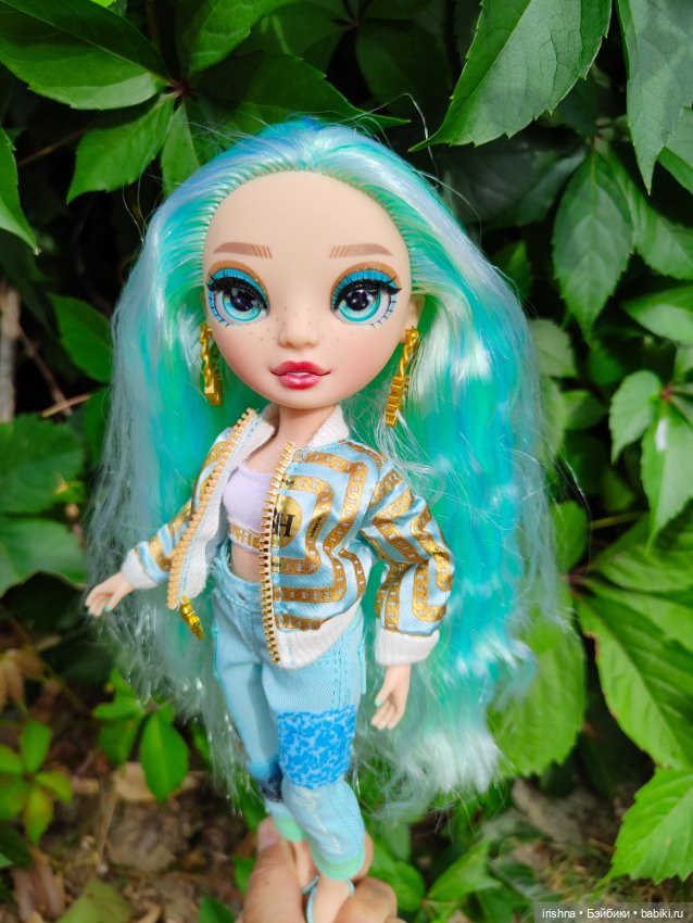Дафна Минтон в саду — Игровые куклы разных производителей (Разное): редкие бренды (фото 6)