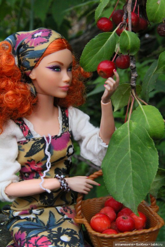 В яблоневом саду — Куклы Barbie (Барби): Looks