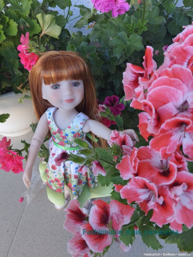 Прекрасная герань — Одежда и обувь для кукол своими руками: фото (фото 8)