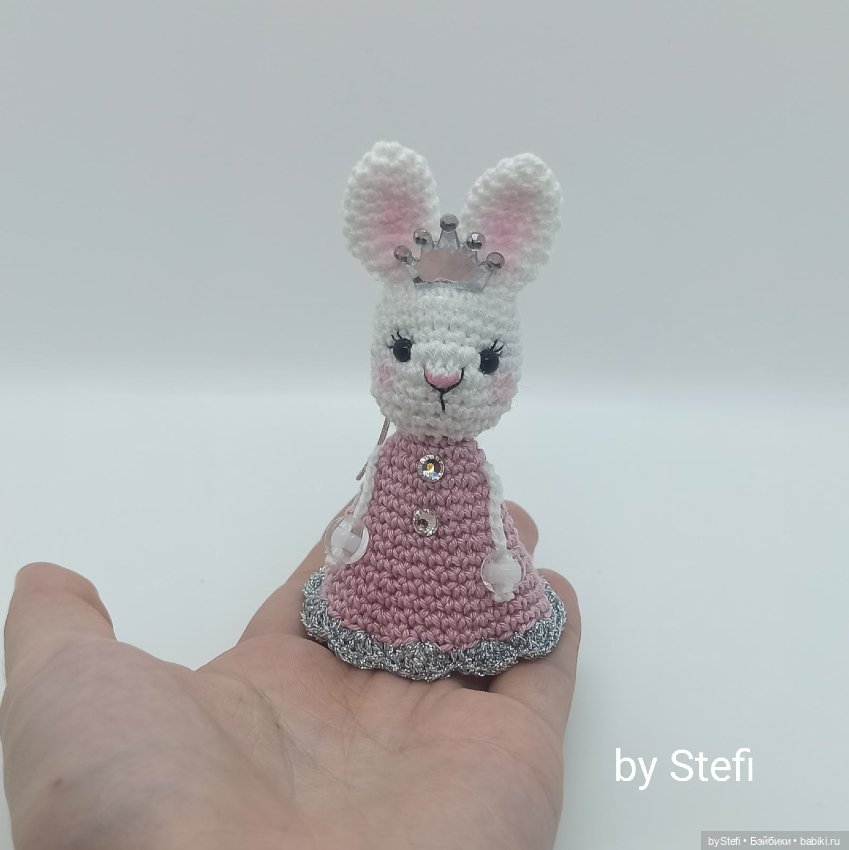 Зайка Принцесса. Ёлочная игрушка. Колокольчик) Символ 2023 (фото 9)