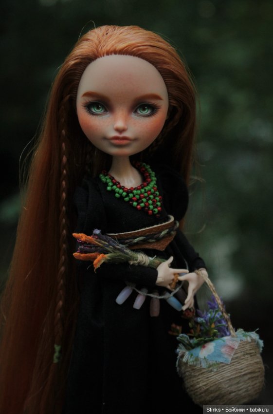 Травница — ООАК Monster High и Ever After High: репейнт