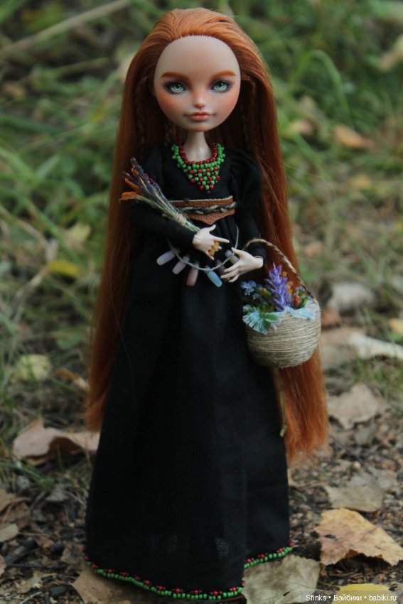 Травница — ООАК Monster High и Ever After High: репейнт