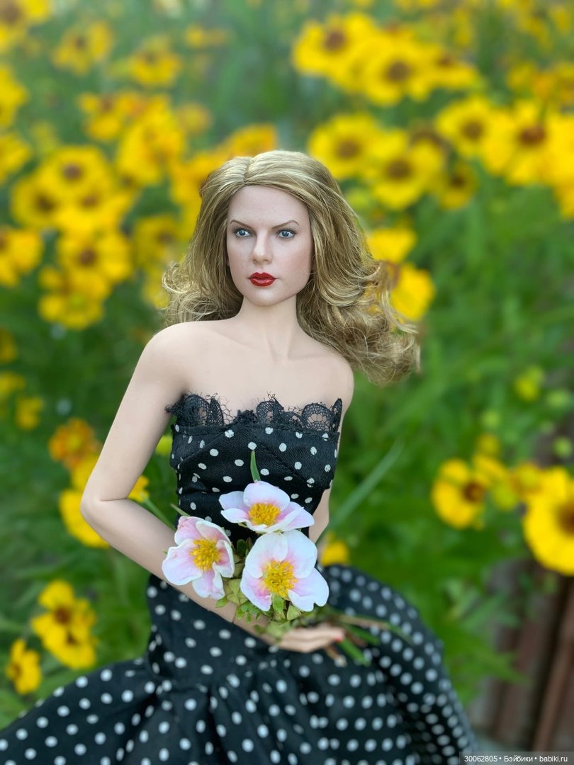 Портретная кукла Тейлор Свифт (фото 7)