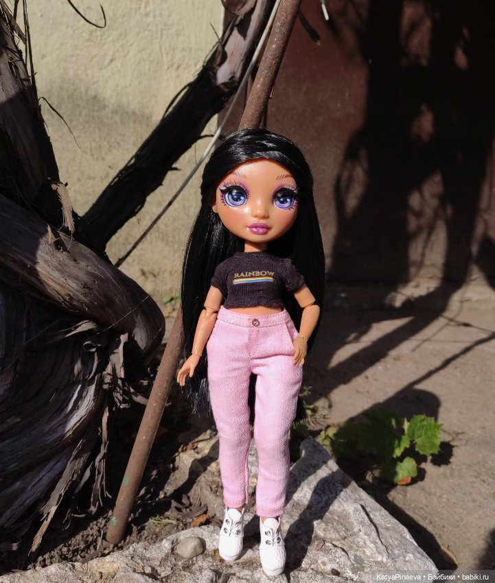 Джинсы, попытка 1 — Куклы Rainbow High (Рейнбоу Хай