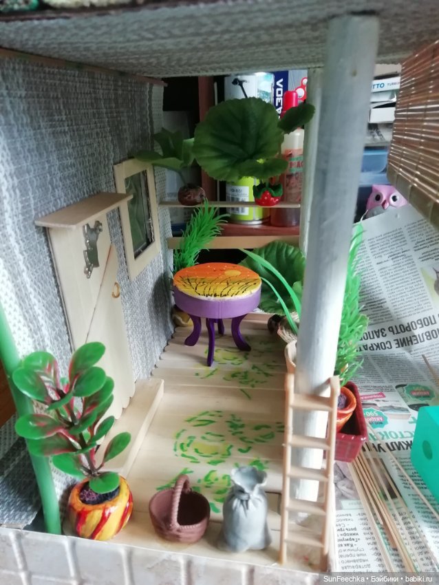 Кукольный дачный домик из коробок (фото 2)