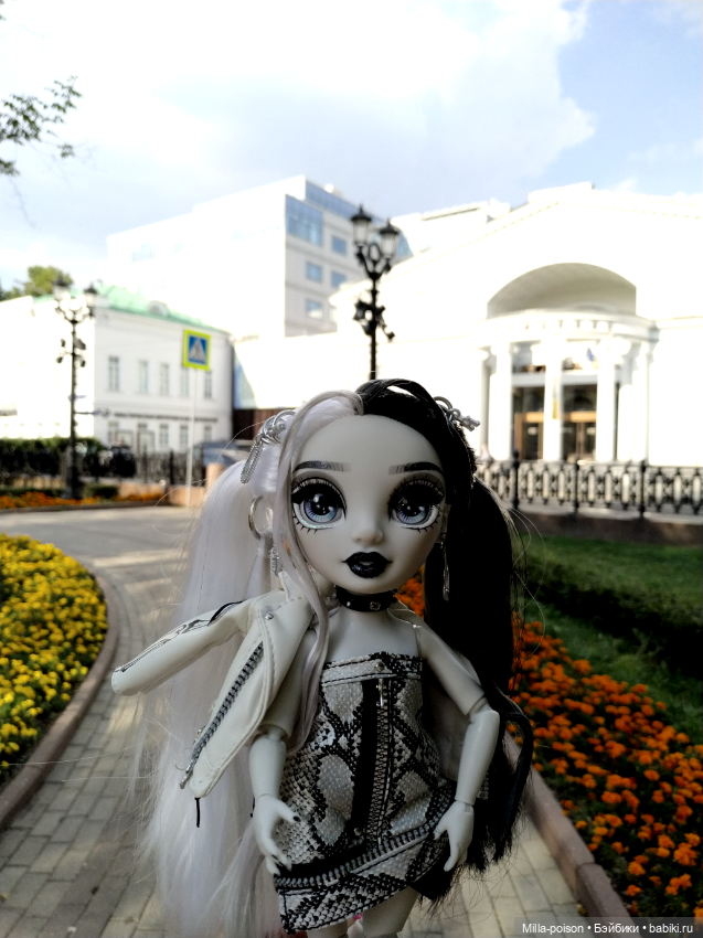 Прогулка Анне Вольфф по Чистопрудному бульвару