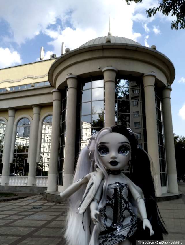 Прогулка Анне Вольфф по Чистопрудному бульвару