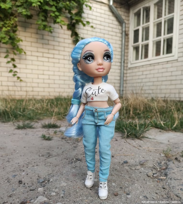 Очередные джинсы — Куклы Rainbow High (Рейнбоу Хай