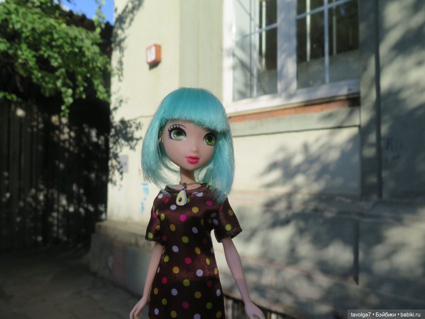 Василиса Ле Фрог в винтажном платье (фото 8)