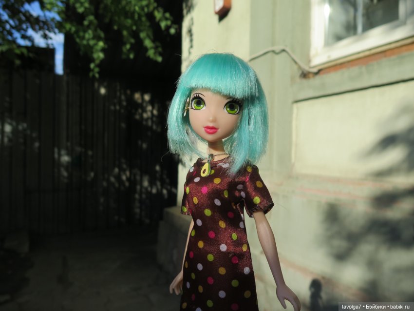 Василиса Ле Фрог в винтажном платье (фото 9)