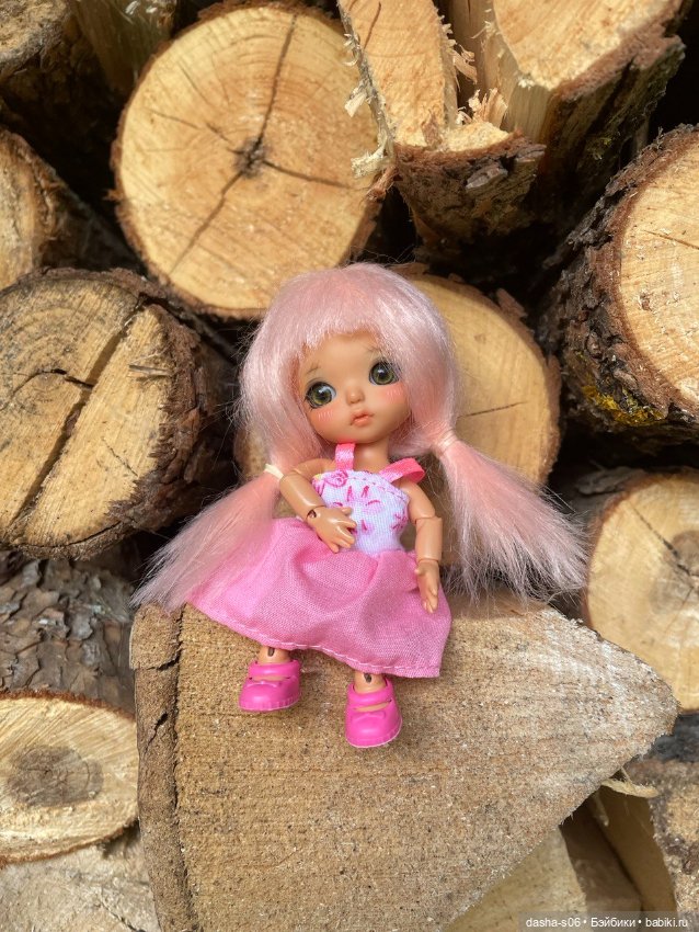 Любимая мелочь ВейВей выбралась на дачку (фото 5)